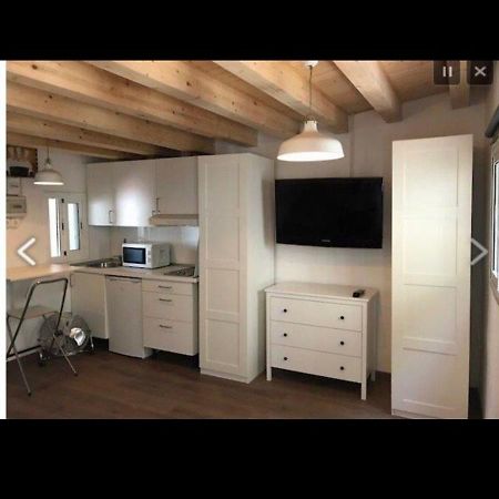 Appartement Mini Piso Con Escaleras à Barcelone Extérieur photo